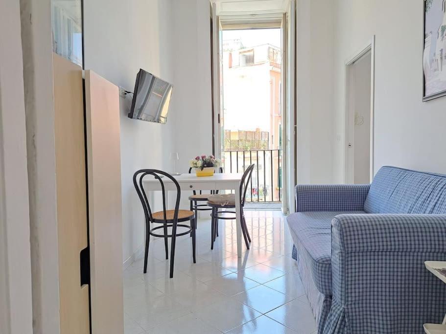 Appartamento Cuore Di Napoli 2 ภายนอก รูปภาพ